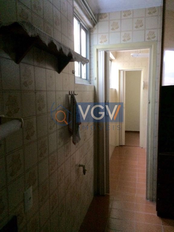 Apartamento à venda com 2 quartos, 60m² - Foto 8