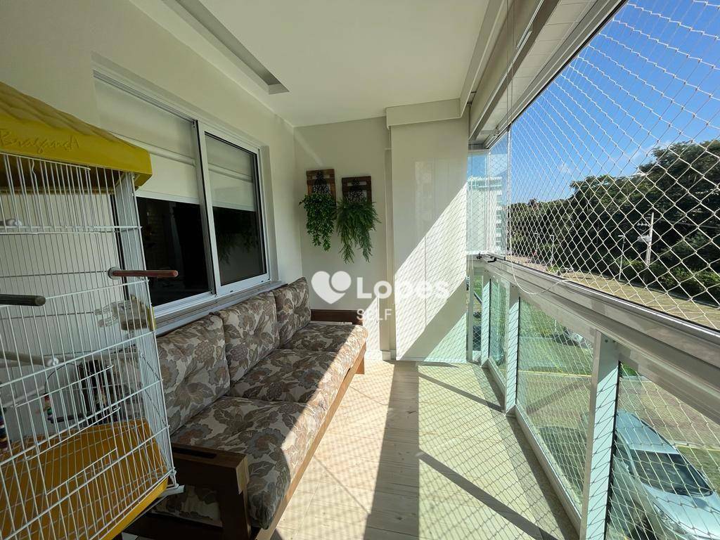 Apartamento à venda com 4 quartos, 140m² - Foto 4