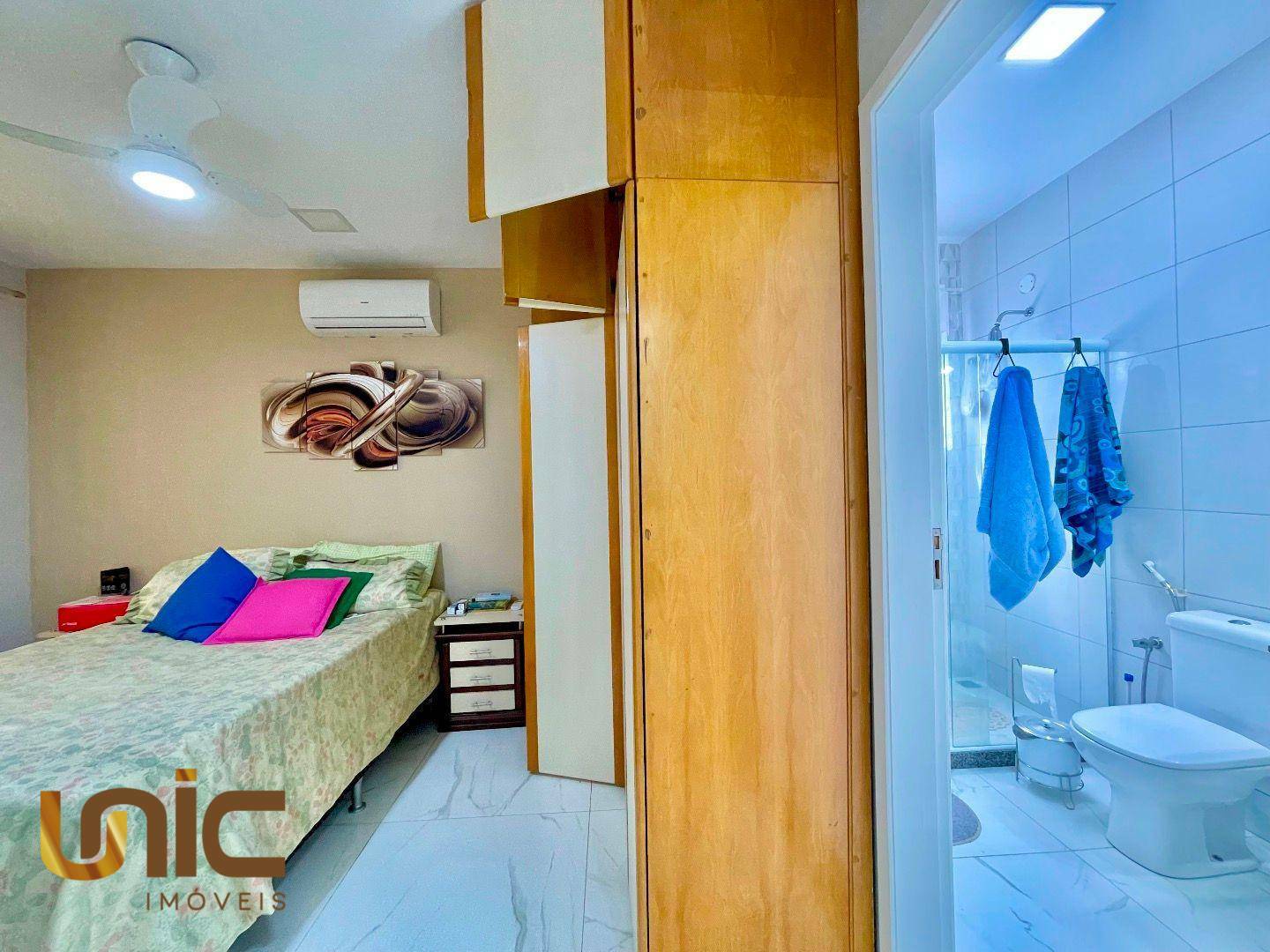 Casa de Condomínio à venda com 3 quartos, 220m² - Foto 12