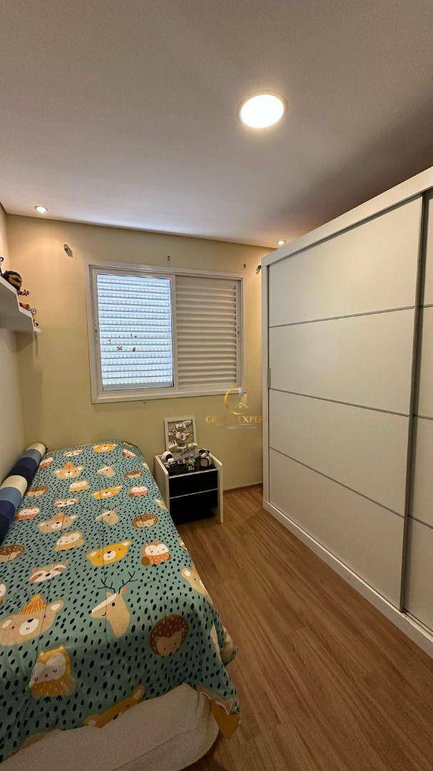 Apartamento à venda com 3 quartos, 102m² - Foto 2