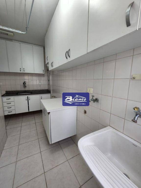 Apartamento à venda e aluguel com 2 quartos, 60m² - Foto 16