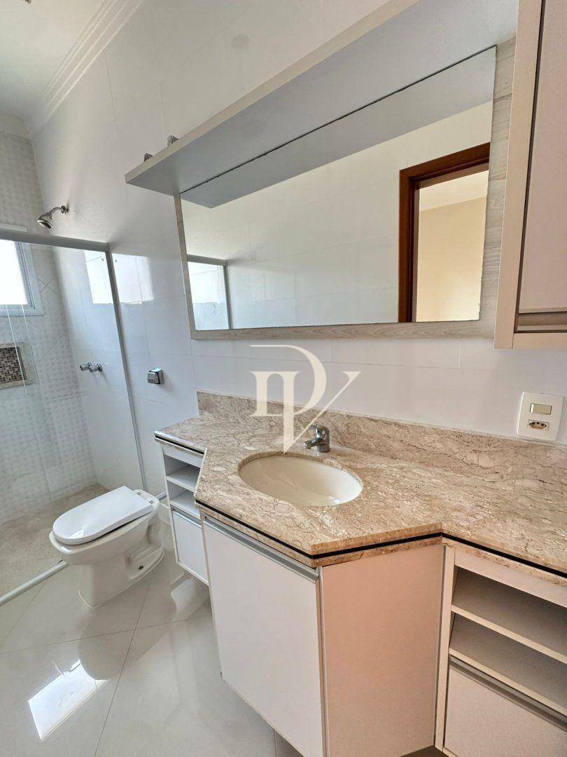 Sobrado à venda e aluguel com 3 quartos, 314m² - Foto 17