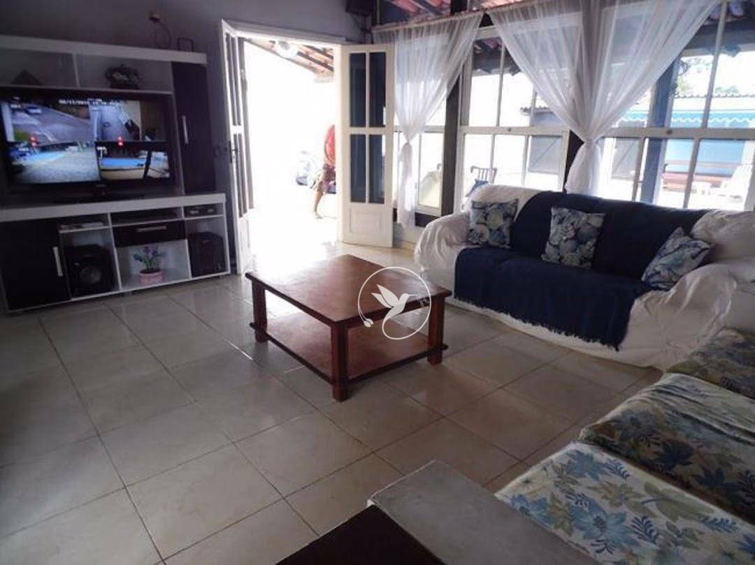 Casa à venda com 6 quartos, 260m² - Foto 13