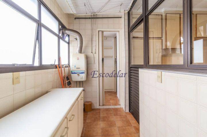 Apartamento à venda com 3 quartos, 184m² - Foto 57