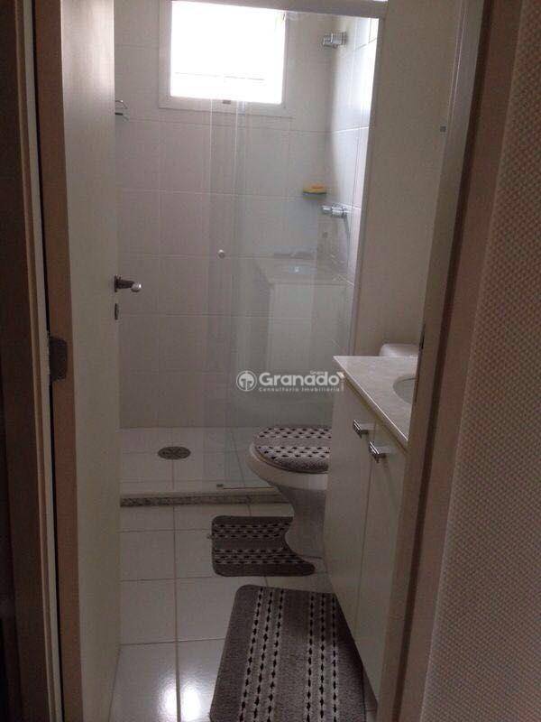 Apartamento à venda com 3 quartos, 92m² - Foto 11