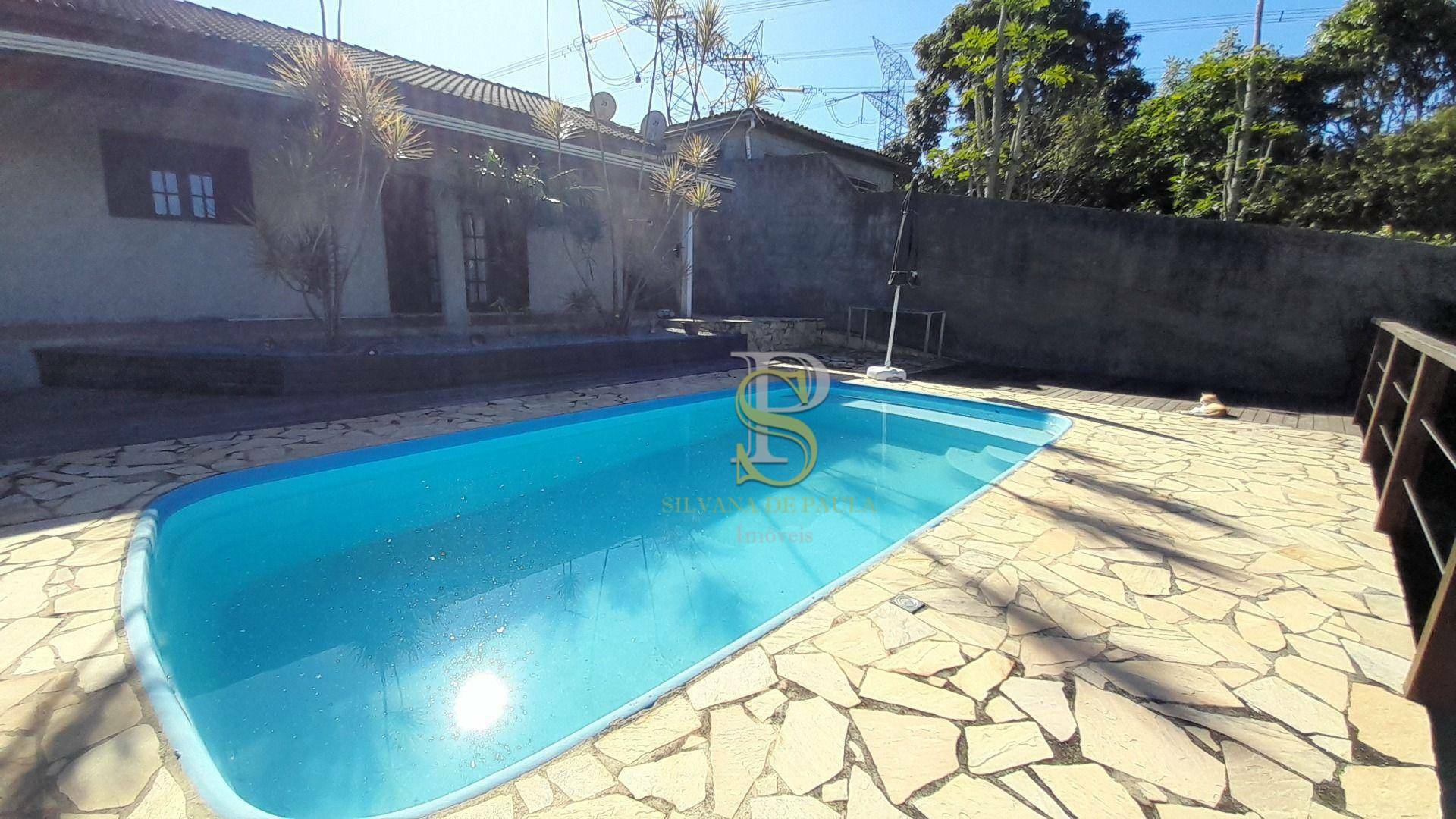 Casa à venda com 3 quartos, 196m² - Foto 6