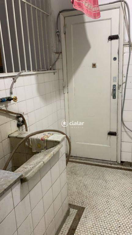 Apartamento à venda com 3 quartos, 173m² - Foto 19