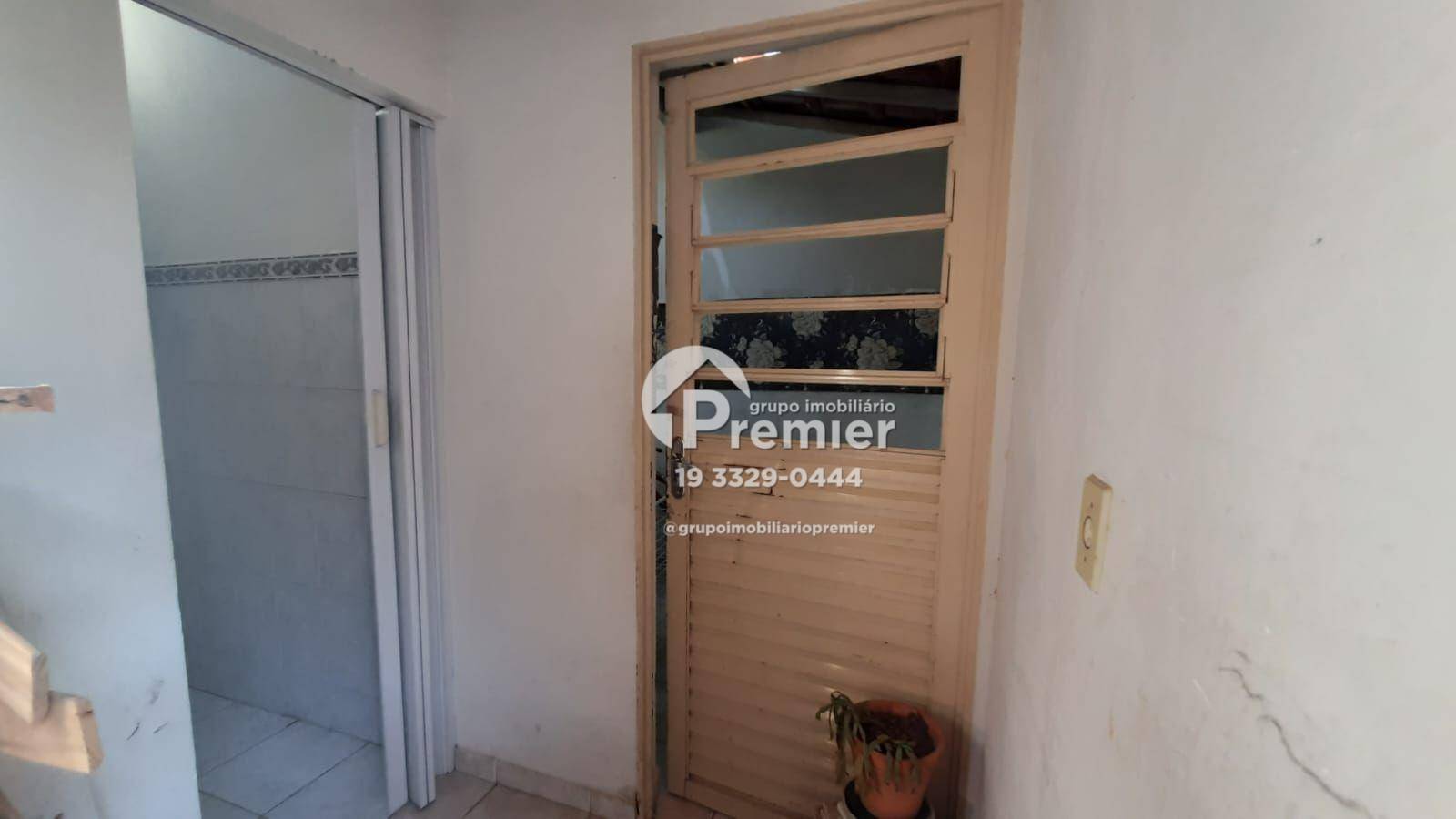 Casa à venda com 5 quartos, 214m² - Foto 27