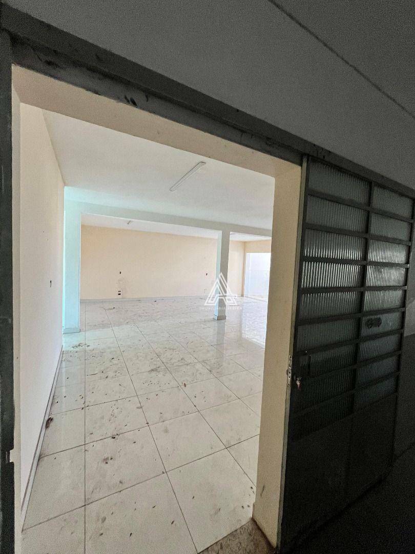 Casa para alugar com 4 quartos, 150m² - Foto 5