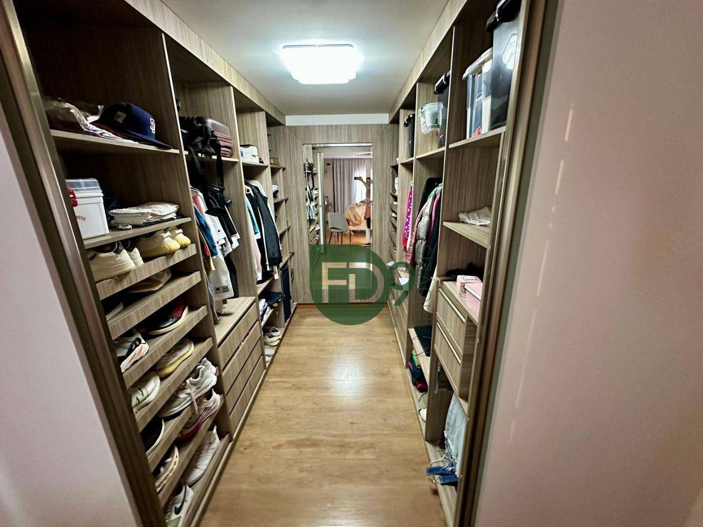 Apartamento à venda com 3 quartos, 312m² - Foto 34