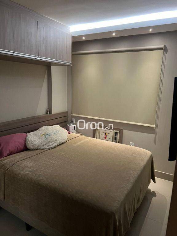 Apartamento à venda com 2 quartos, 67m² - Foto 4