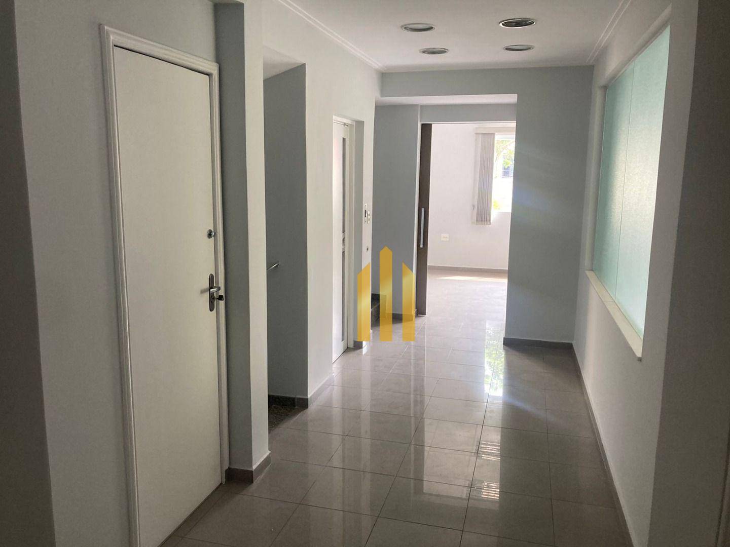 Sobrado para alugar com 4 quartos, 500m² - Foto 44