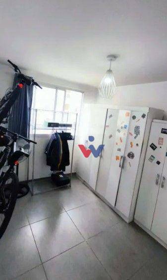 Apartamento à venda com 2 quartos, 61m² - Foto 13