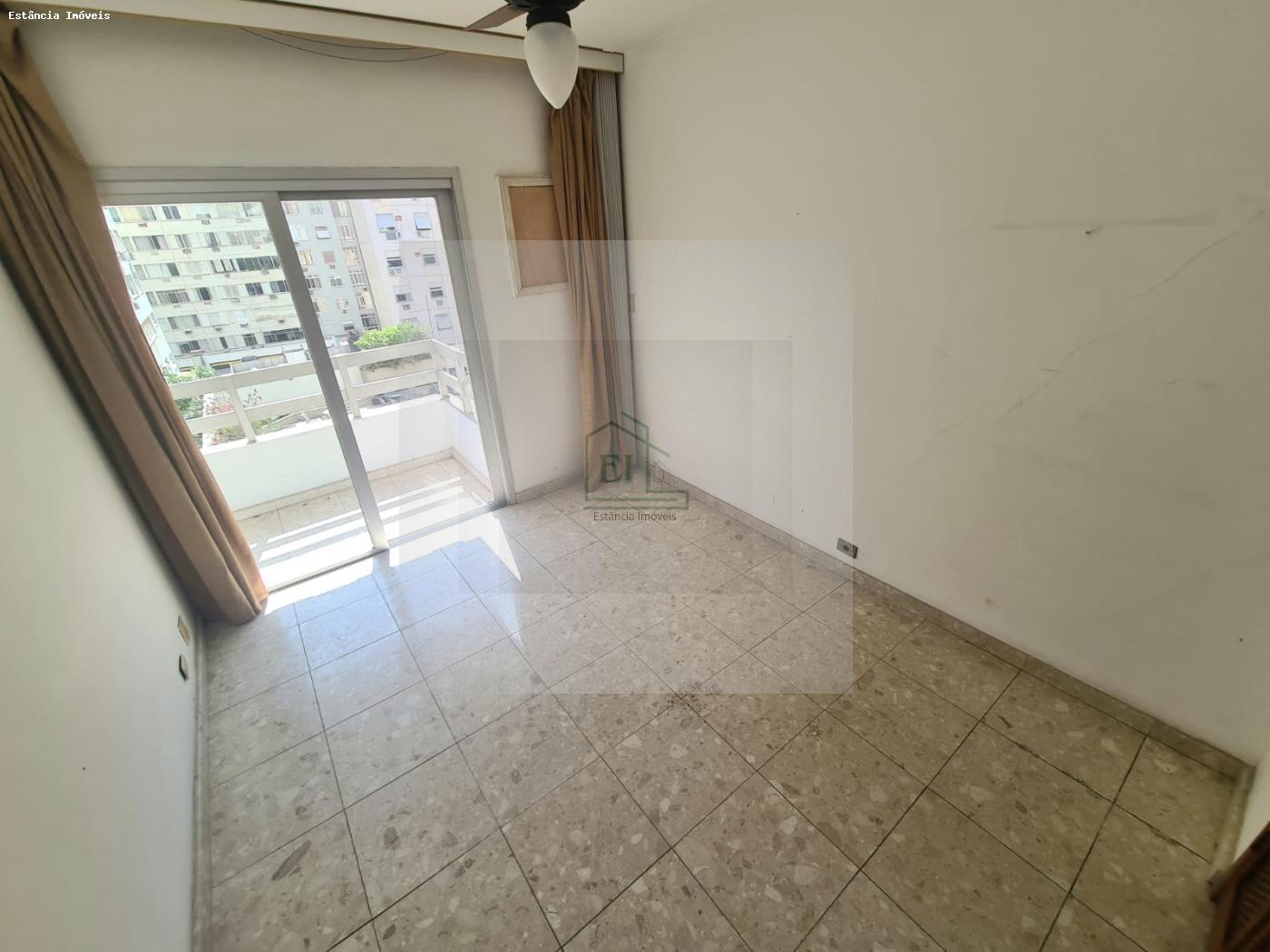 Apartamento à venda com 1 quarto, 50m² - Foto 14