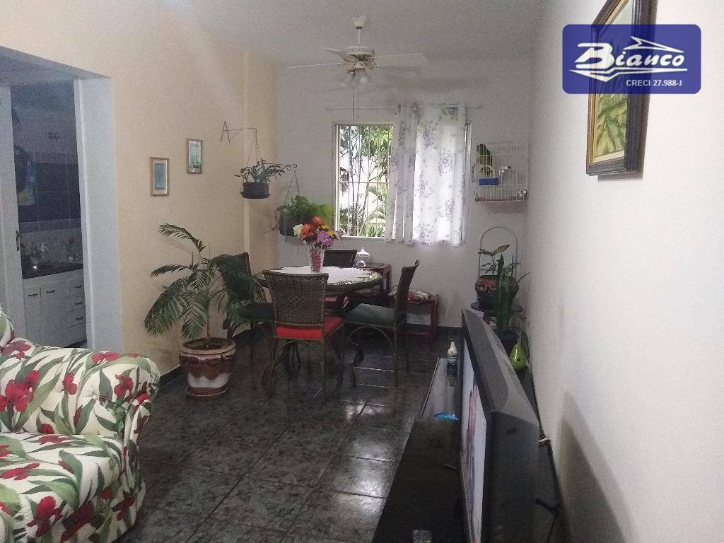 Apartamento à venda com 2 quartos, 65m² - Foto 1