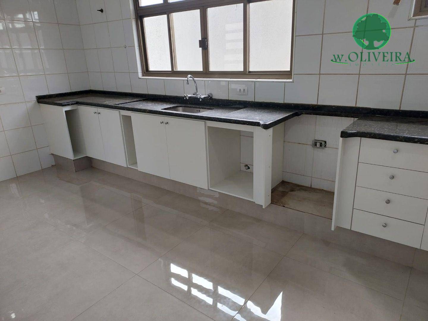 Sobrado à venda com 3 quartos, 182m² - Foto 14