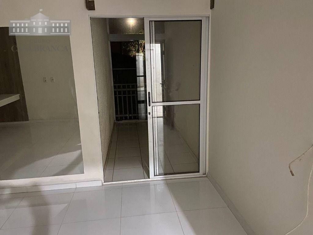 Apartamento para alugar com 2 quartos, 66m² - Foto 7