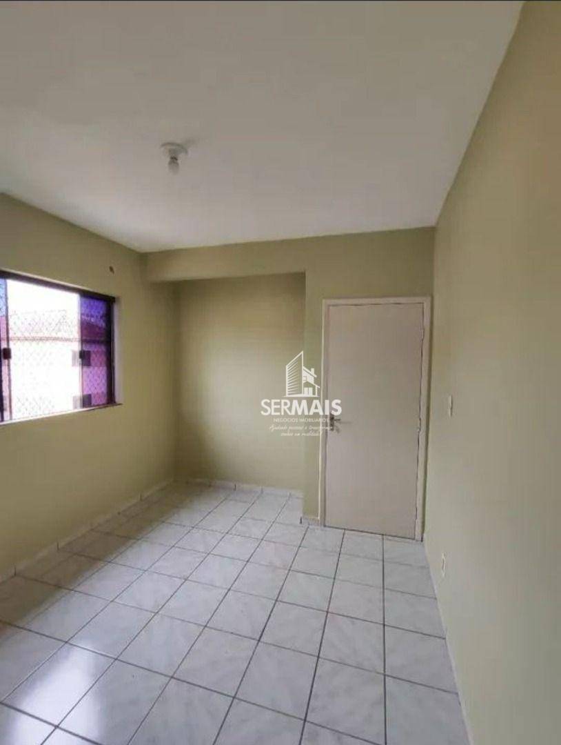 Apartamento para alugar com 3 quartos, 98m² - Foto 13