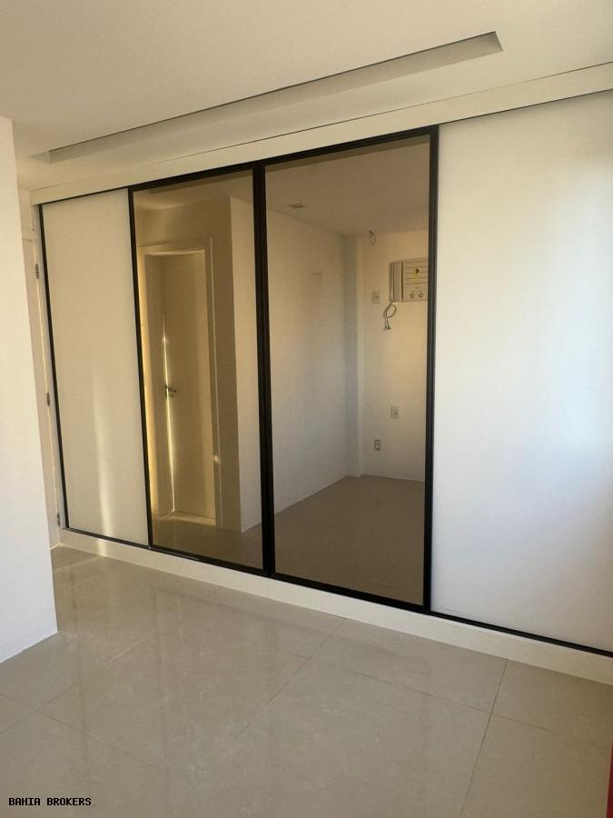 Apartamento à venda, 81m² - Foto 2