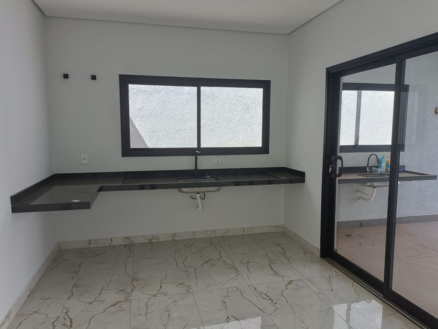 Casa de Condomínio à venda com 3 quartos, 160m² - Foto 43