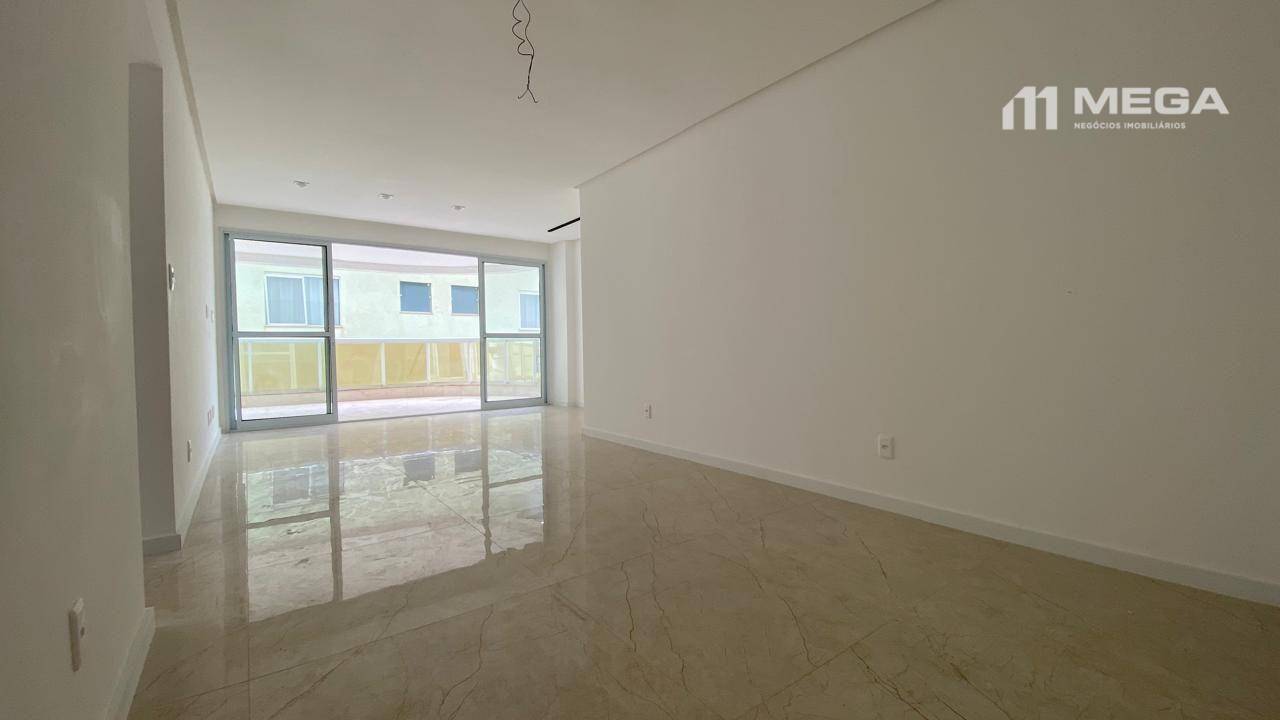 Apartamento à venda com 3 quartos, 120m² - Foto 8