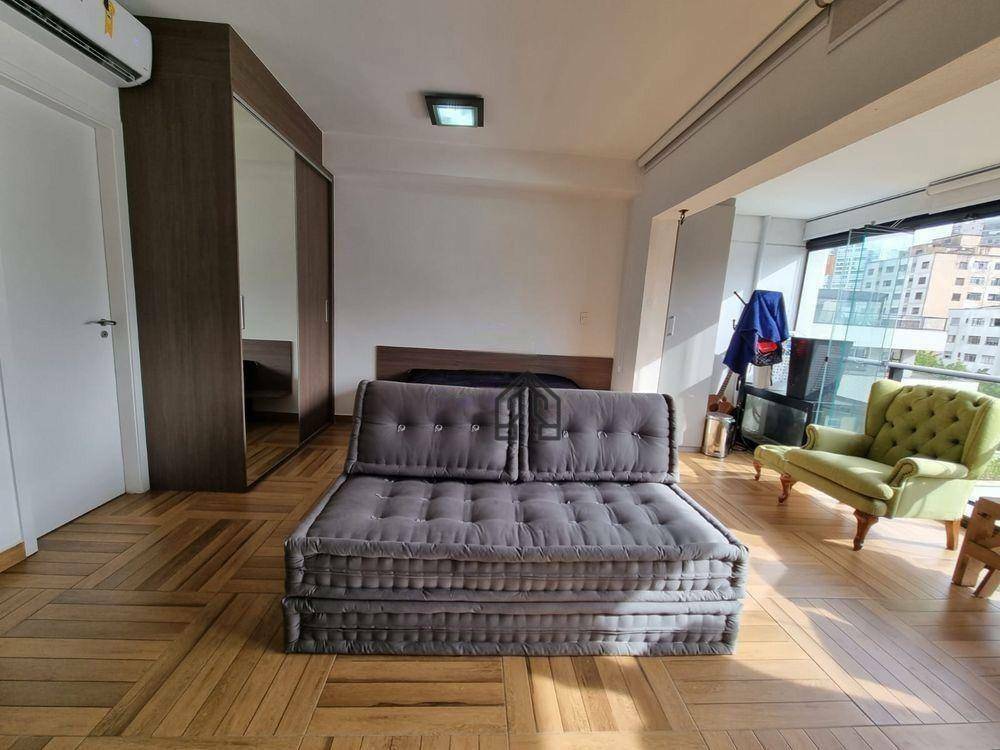 Apartamento à venda com 1 quarto, 37m² - Foto 3