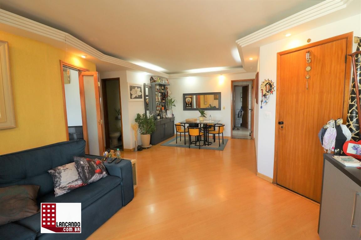 Apartamento à venda com 3 quartos, 105m² - Foto 7