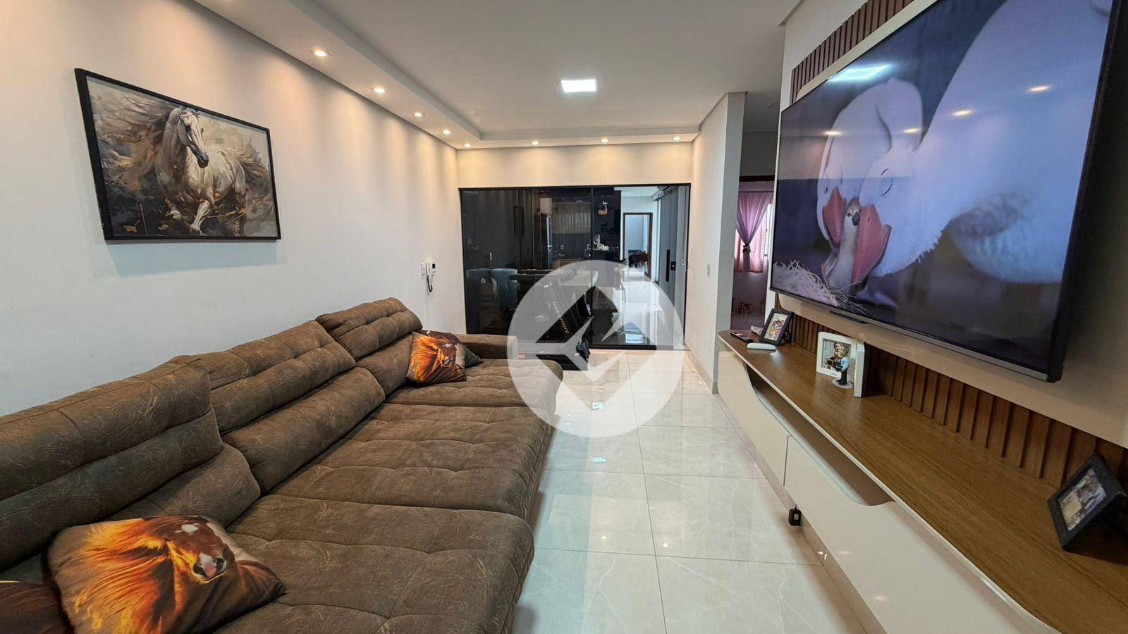 Casa, 3 quartos, 180 m² - Foto 2