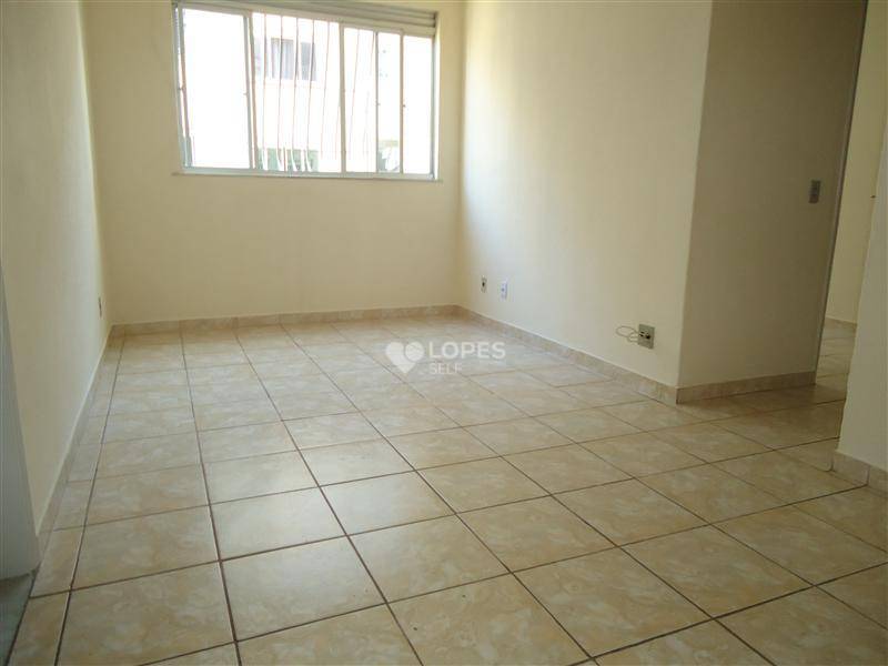 Apartamento à venda com 2 quartos, 60m² - Foto 1