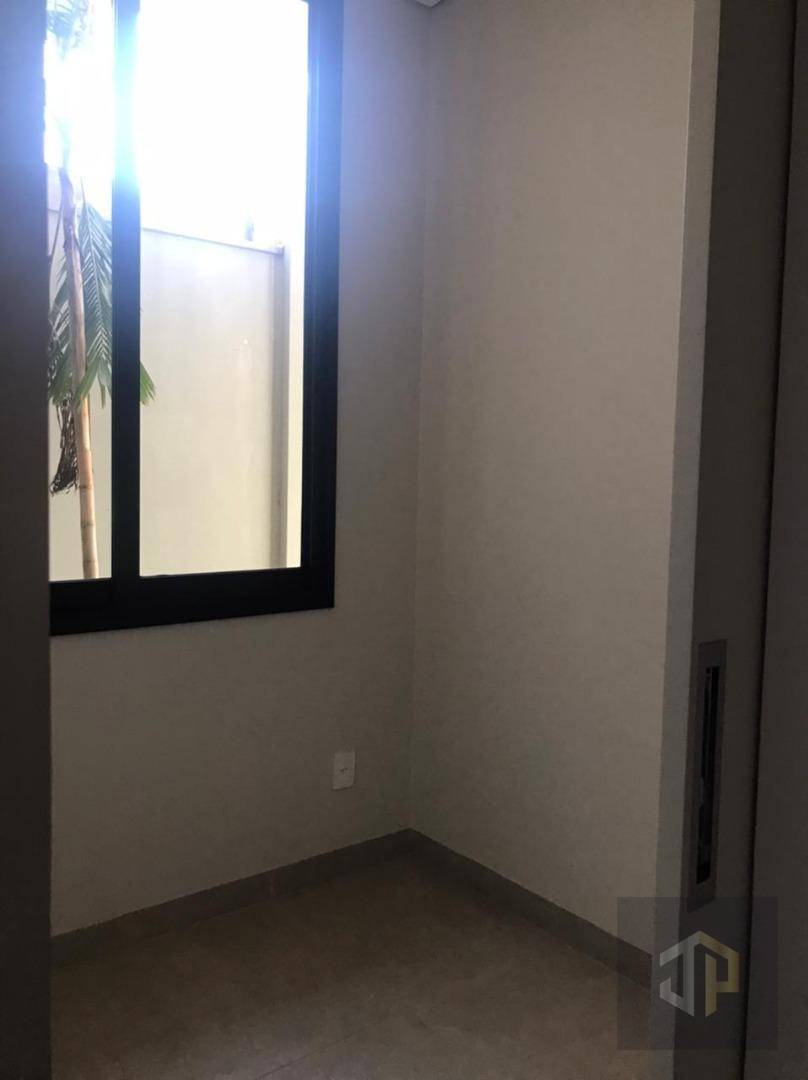 Casa à venda com 3 quartos, 228m² - Foto 6