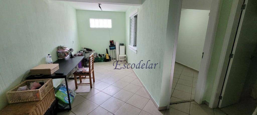 Sobrado à venda com 5 quartos, 214m² - Foto 24