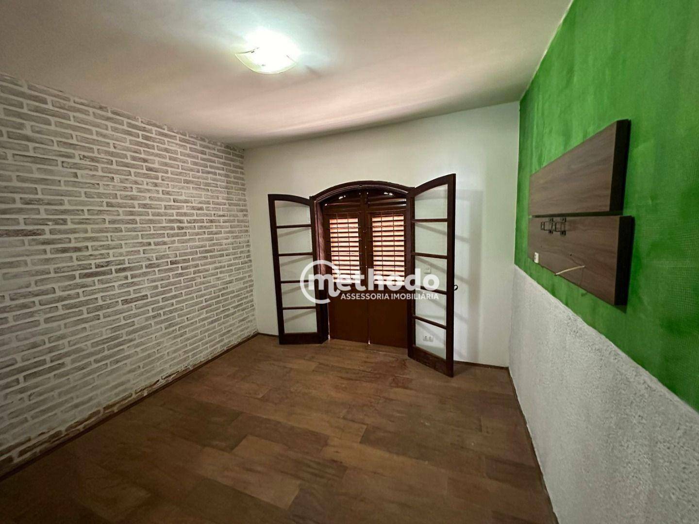 Casa para alugar com 3 quartos, 362m² - Foto 24