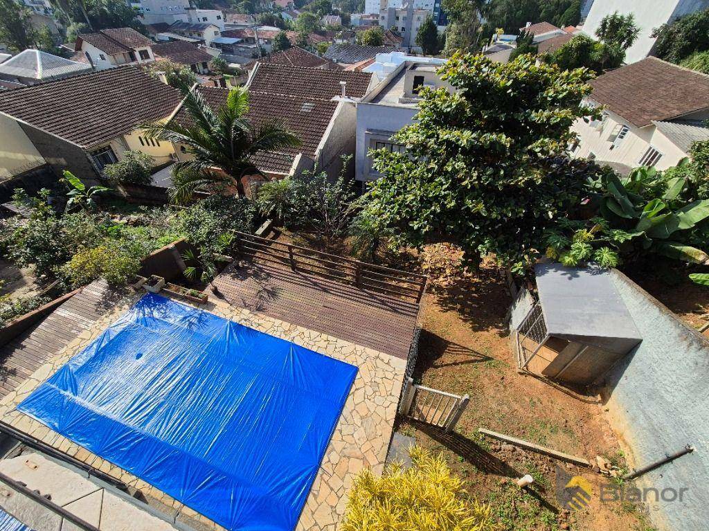 Casa à venda e aluguel com 3 quartos, 208m² - Foto 20