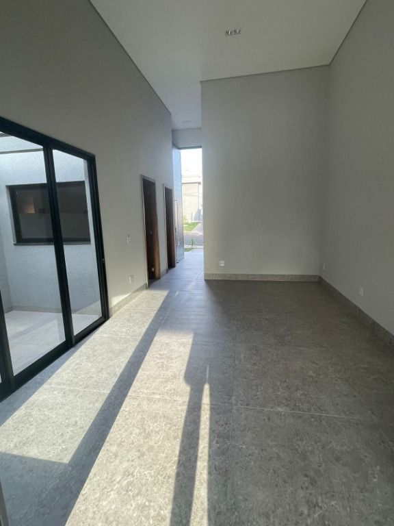 Casa de Condomínio à venda com 3 quartos, 211m² - Foto 27