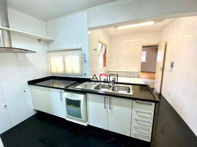 Apartamento à venda com 3 quartos, 152m² - Foto 9