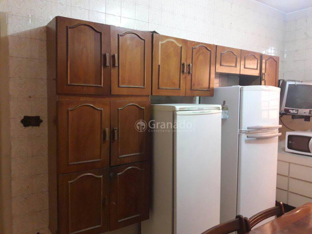 Sobrado à venda com 6 quartos, 288m² - Foto 20