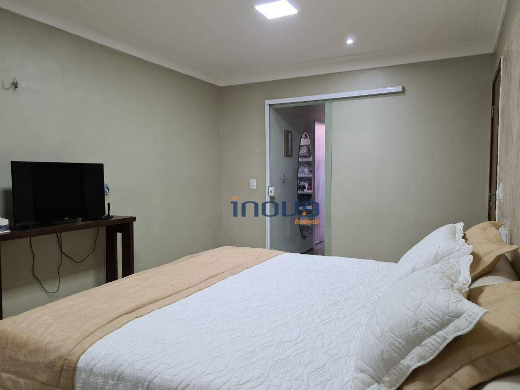 Casa à venda com 3 quartos, 800m² - Foto 37