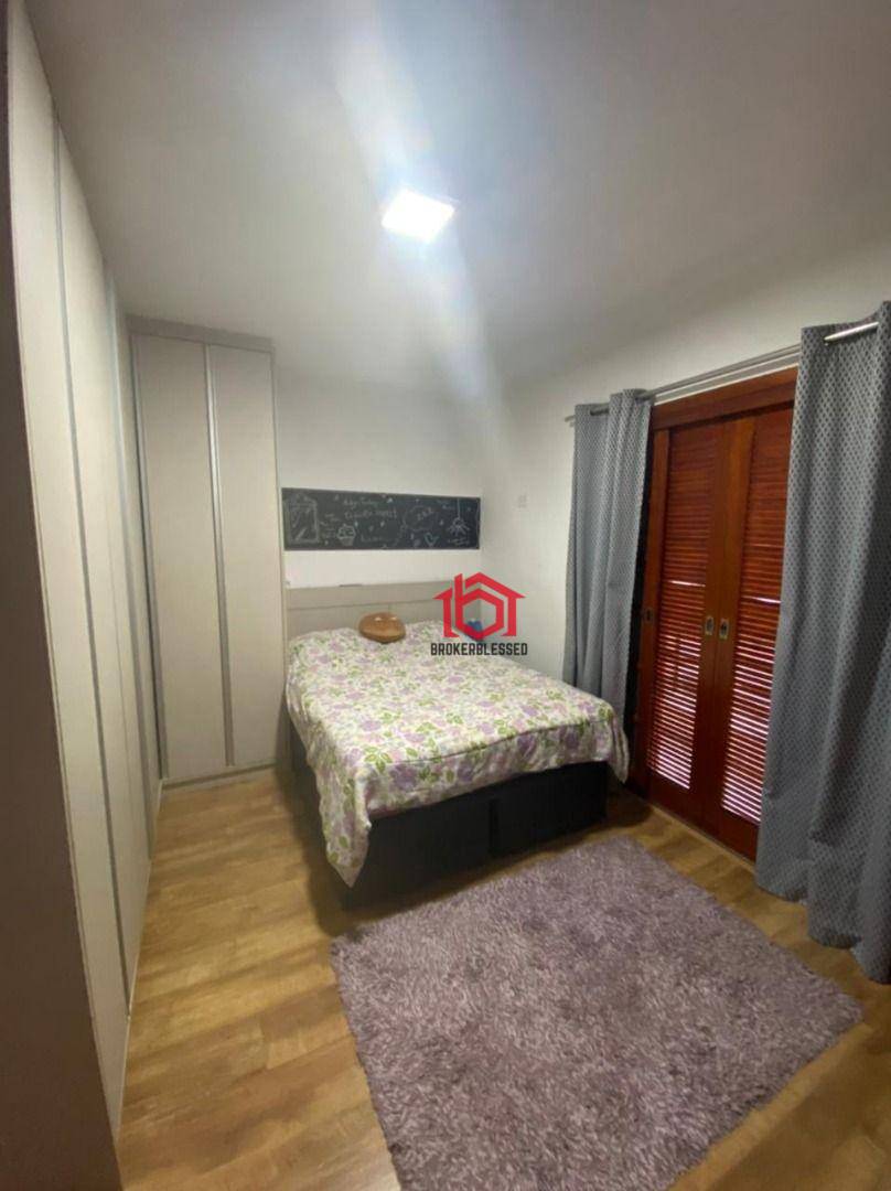 Sobrado à venda com 3 quartos, 140m² - Foto 13