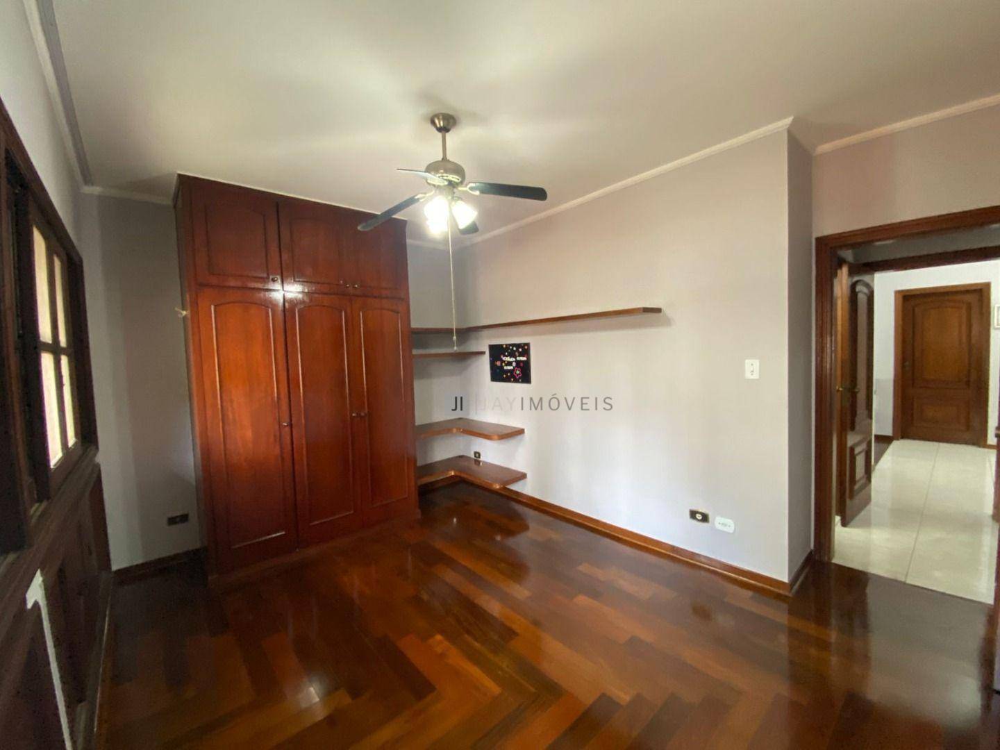 Sobrado à venda com 4 quartos, 340m² - Foto 38