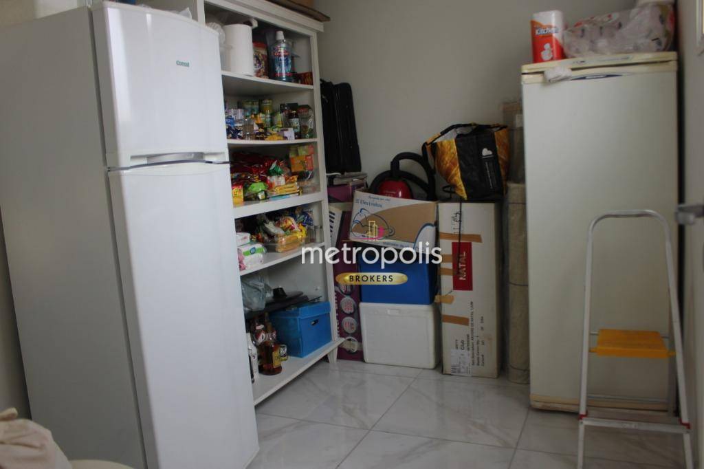 Apartamento à venda com 4 quartos, 180m² - Foto 19