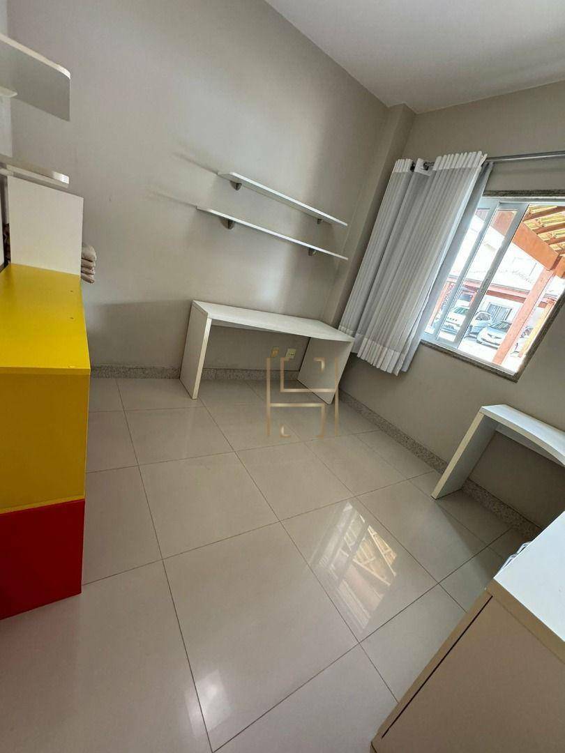 Casa de Condomínio à venda com 4 quartos, 200m² - Foto 10