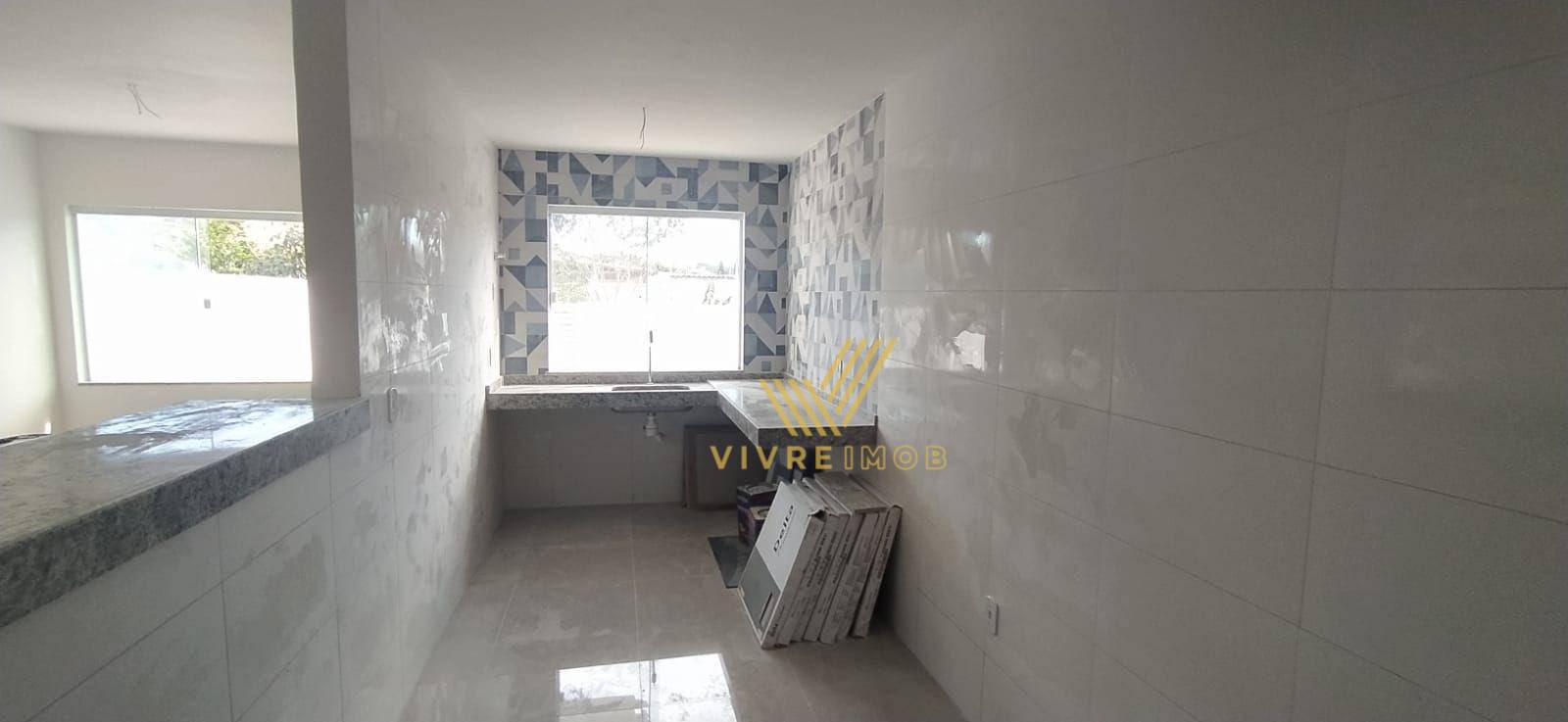 Casa à venda com 3 quartos, 90m² - Foto 14