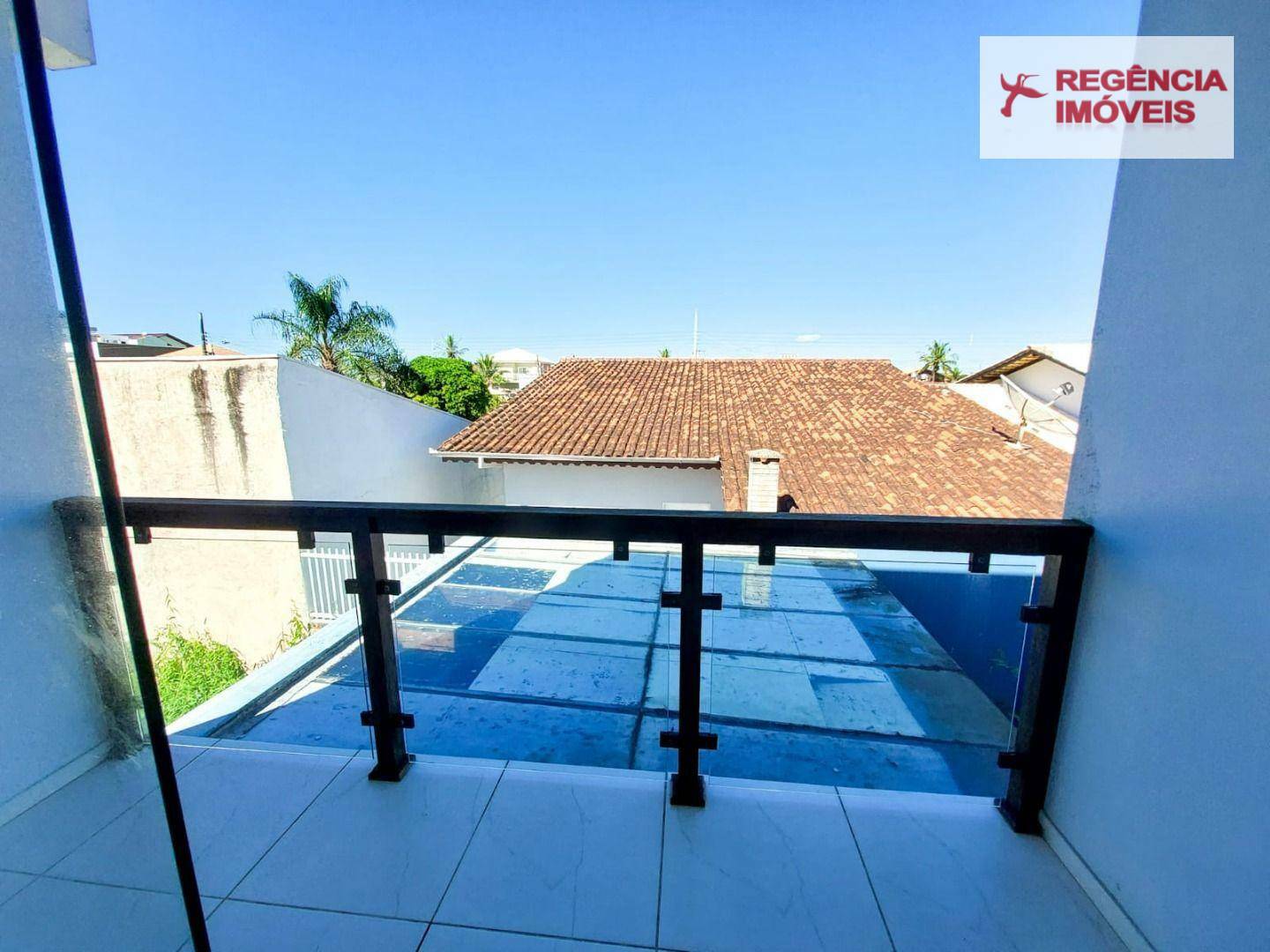 Casa à venda com 4 quartos, 270m² - Foto 12