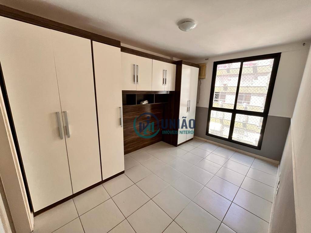 Apartamento à venda com 2 quartos, 85m² - Foto 13