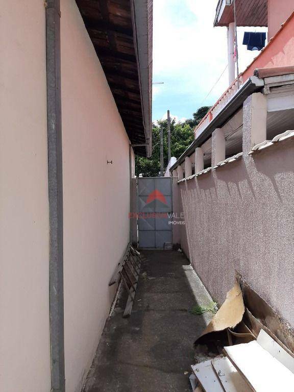 Casa à venda com 3 quartos, 77m² - Foto 5