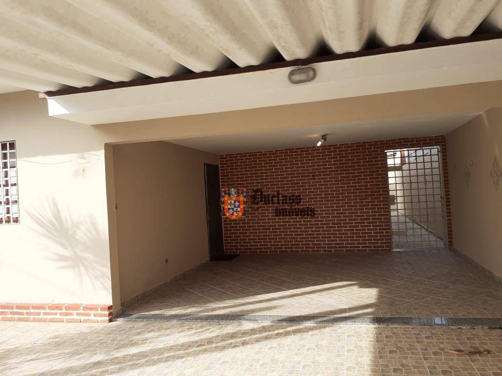 Casa à venda com 3 quartos, 135m² - Foto 2