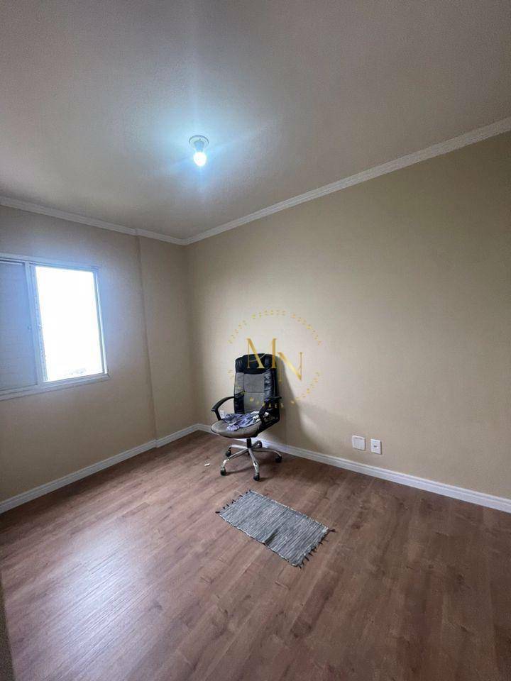 Apartamento à venda com 3 quartos, 68m² - Foto 8