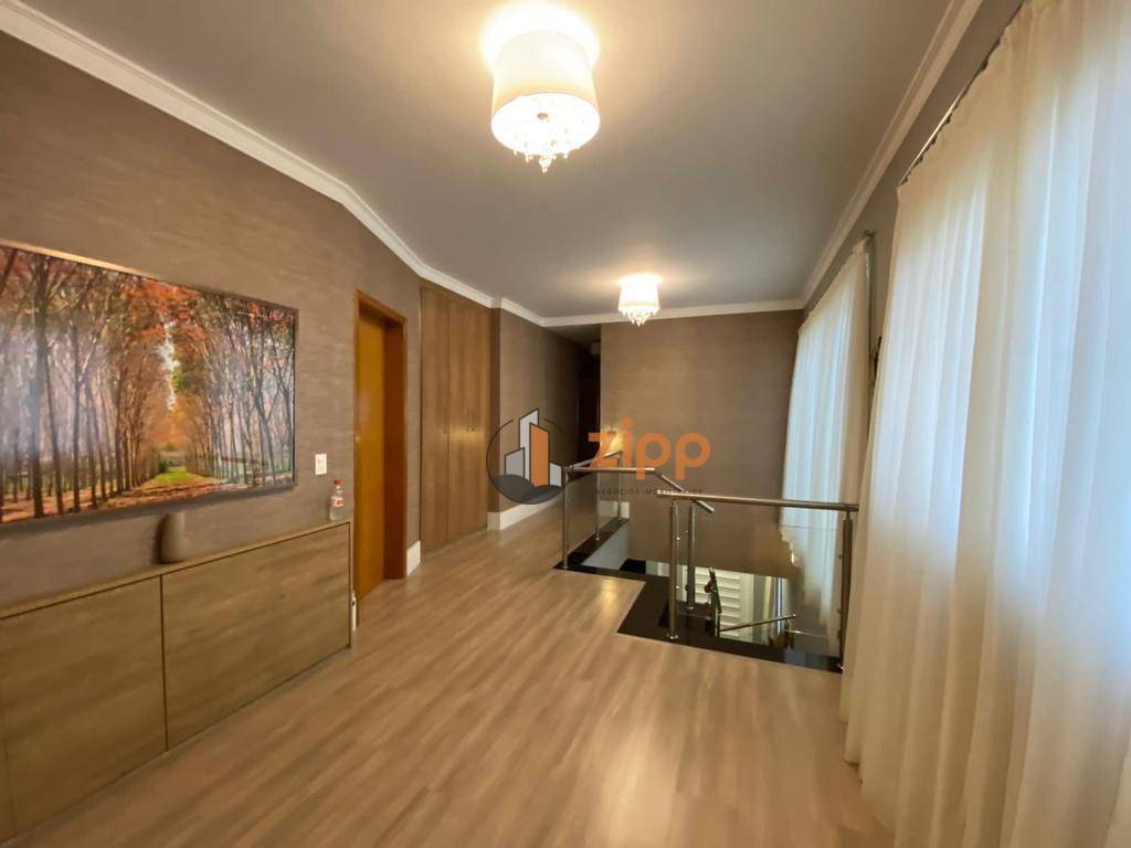 Sobrado à venda com 4 quartos, 700m² - Foto 57