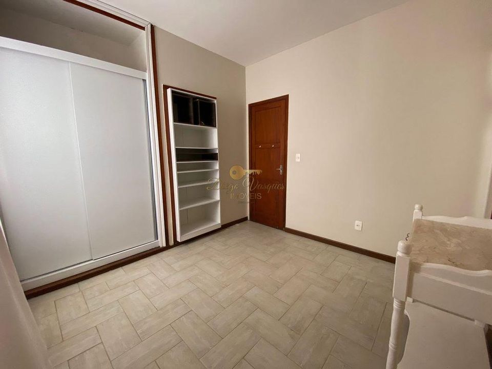 Casa à venda com 3 quartos, 800m² - Foto 14