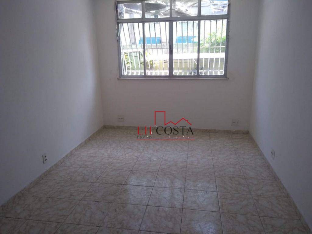 Apartamento à venda com 2 quartos, 62m² - Foto 4